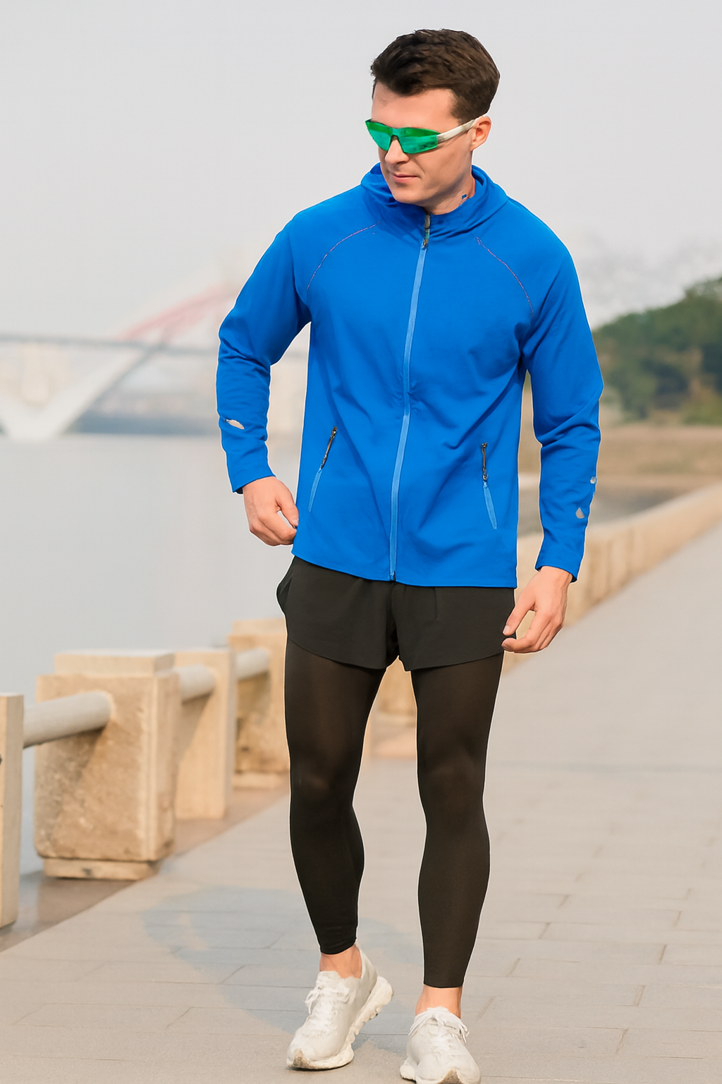 Windproof jacket for running