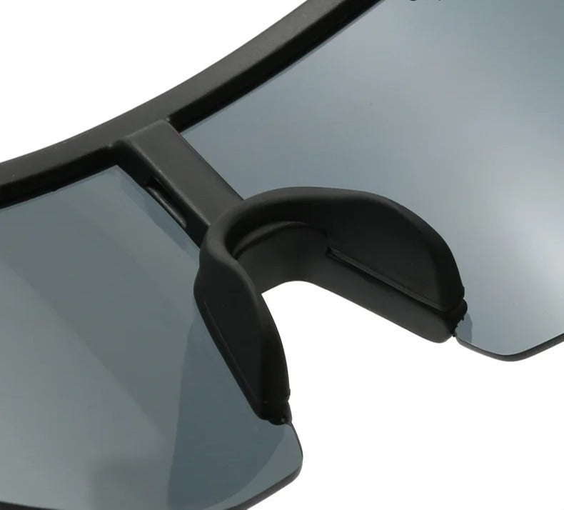 Anti-UV sunglasses